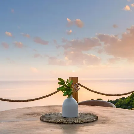 アパートホテル Eunoia Porto Katsiki 4*